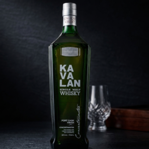 Kavalan Concertmaster Port Cask Finish: El Arte de la Armonía Tropical